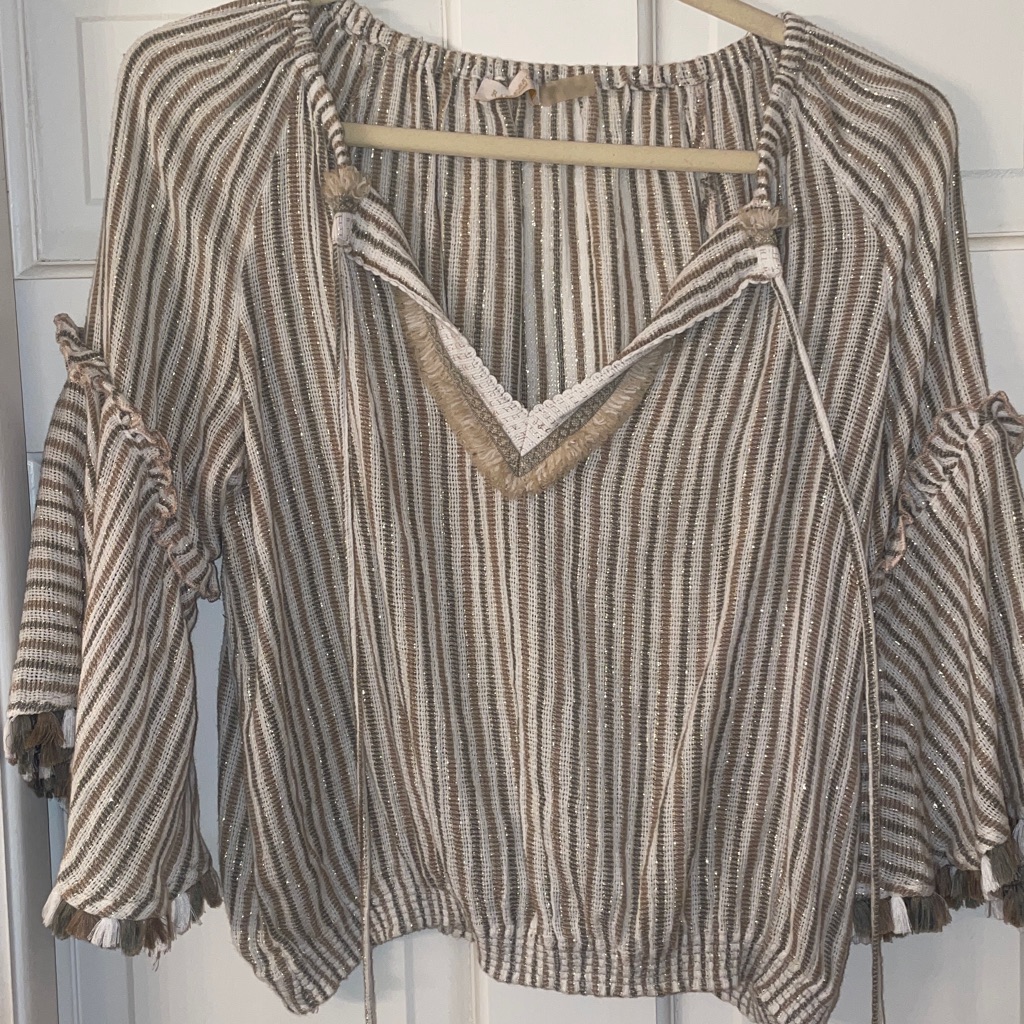 Ramy Brook Beige And White Striped Flutter Sleeve Blouse Euc Sz Med